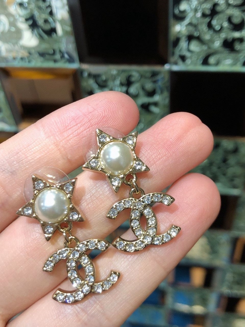 Ch**el earrings